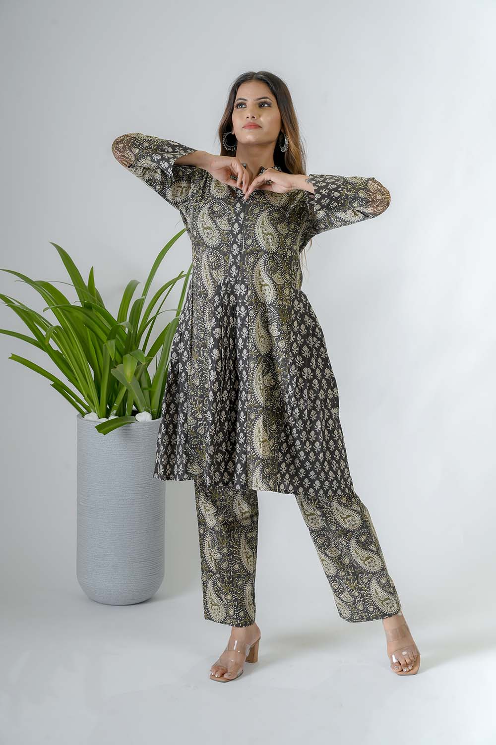 Dark Green Bagru Print Cotton Co-ord Set for Women - Front View | Oopnik