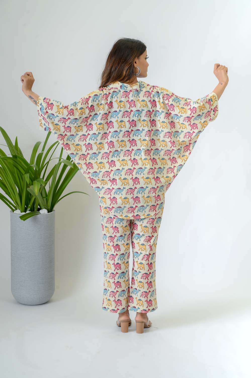 Cotton Printed Kimono sleeves Shirt Co-ord Set For Women - Back View | Oopnik