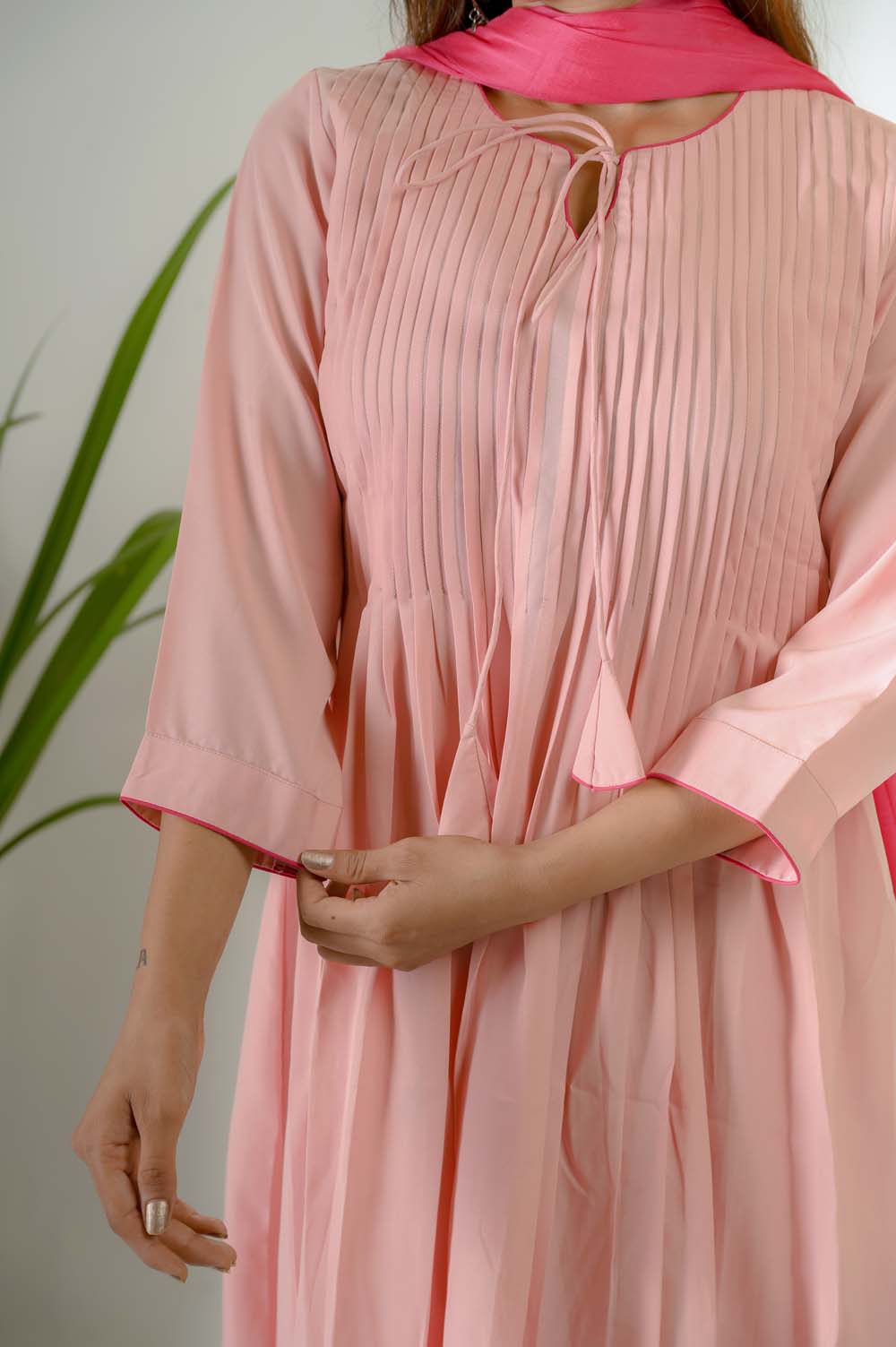 Hue Of Pink Ethnic Wear Kurta Set For Women - Sleeves Design | Oopnik