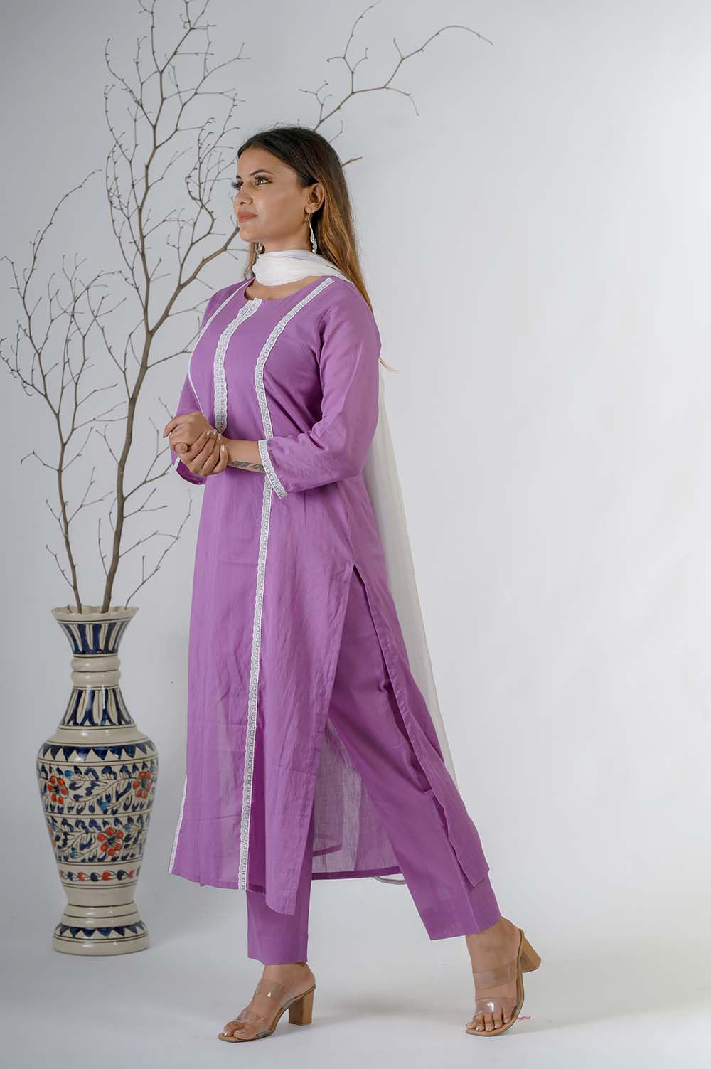 Purple Kurta Set For Women With Lace Work - Side View | Oopnik