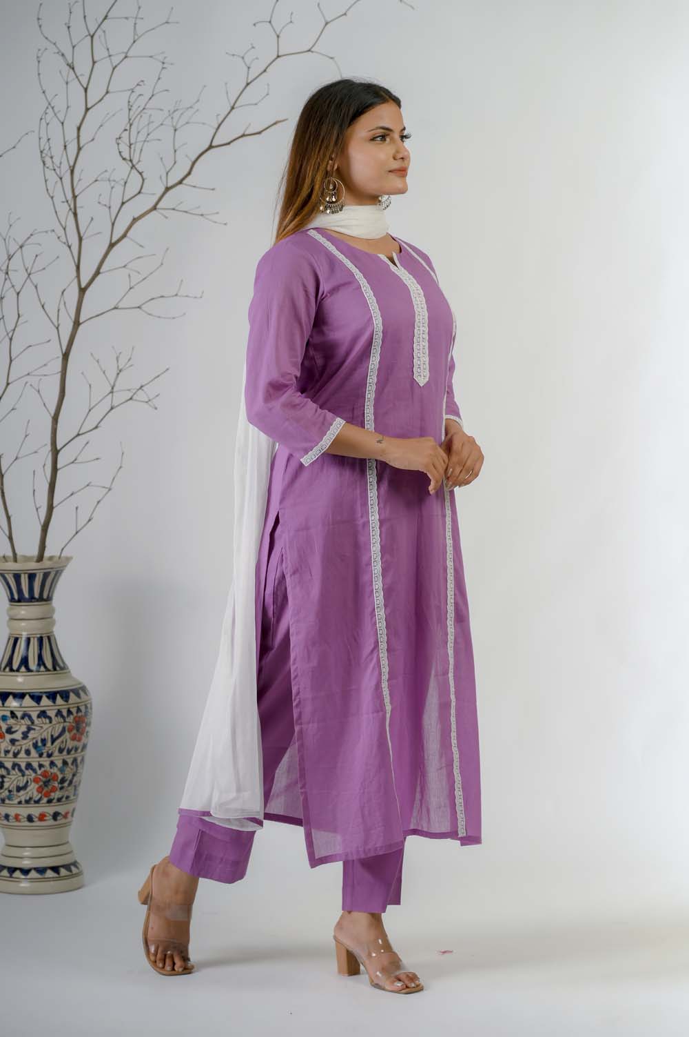 Purple Kurta Set For Women With Lace Work - Side View | Oopnik