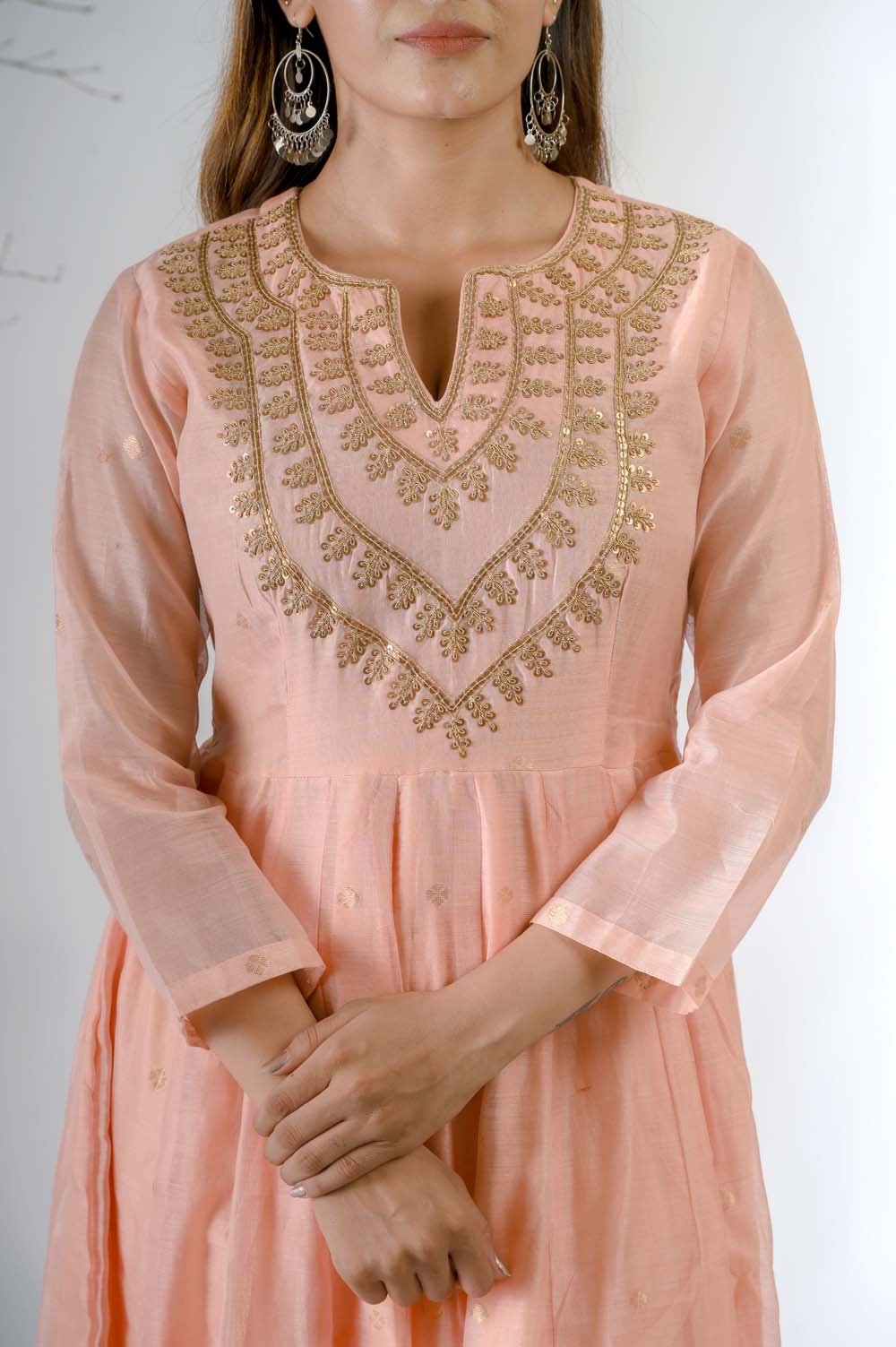 Peach Chanderi Festive Wear Kurta Set For Women with Dori & Sequin Work - Neck Design | Oopnik
