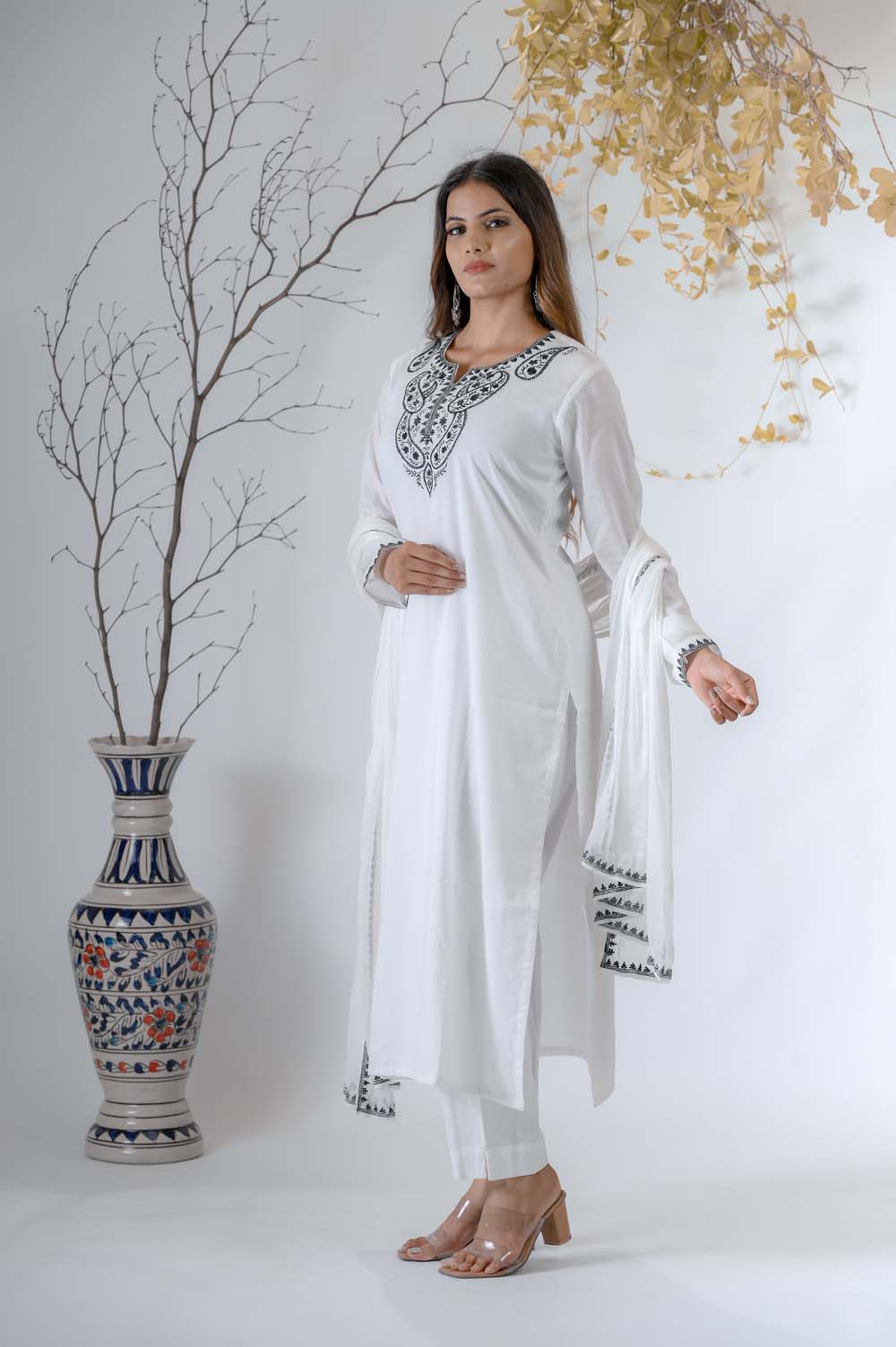 White Voile Festive Wear Kurta Set with Silk Thread Embroidery - Side View | Oopnik