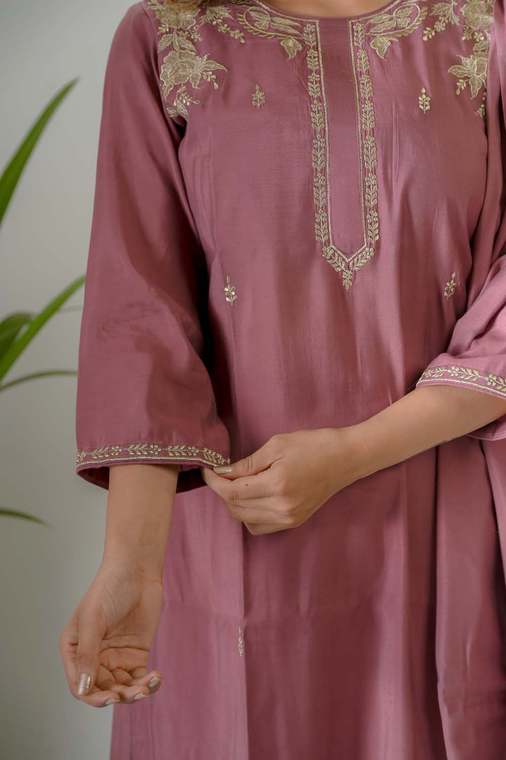 Light Purple Silk Festive Kurta Set with Gold Zari Embroidery - Sleeves Closeup | Oopnik
