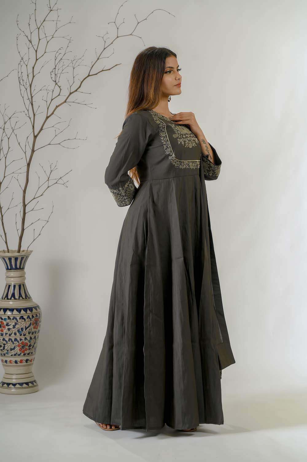 Olive Silk Kurta Set For Women with Gold Zari Embroidery - Side View | Oopnik