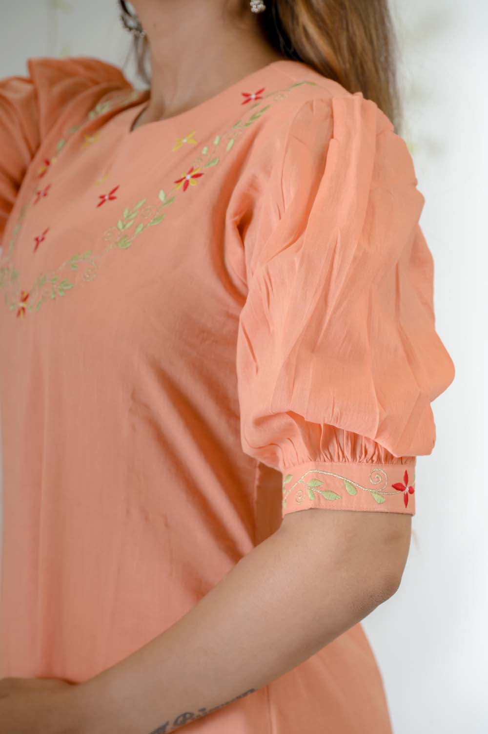 Peach Voile Kurta Set For Women with Silk Thread & Zari Embroidery - Sleeves Design | Oopnik