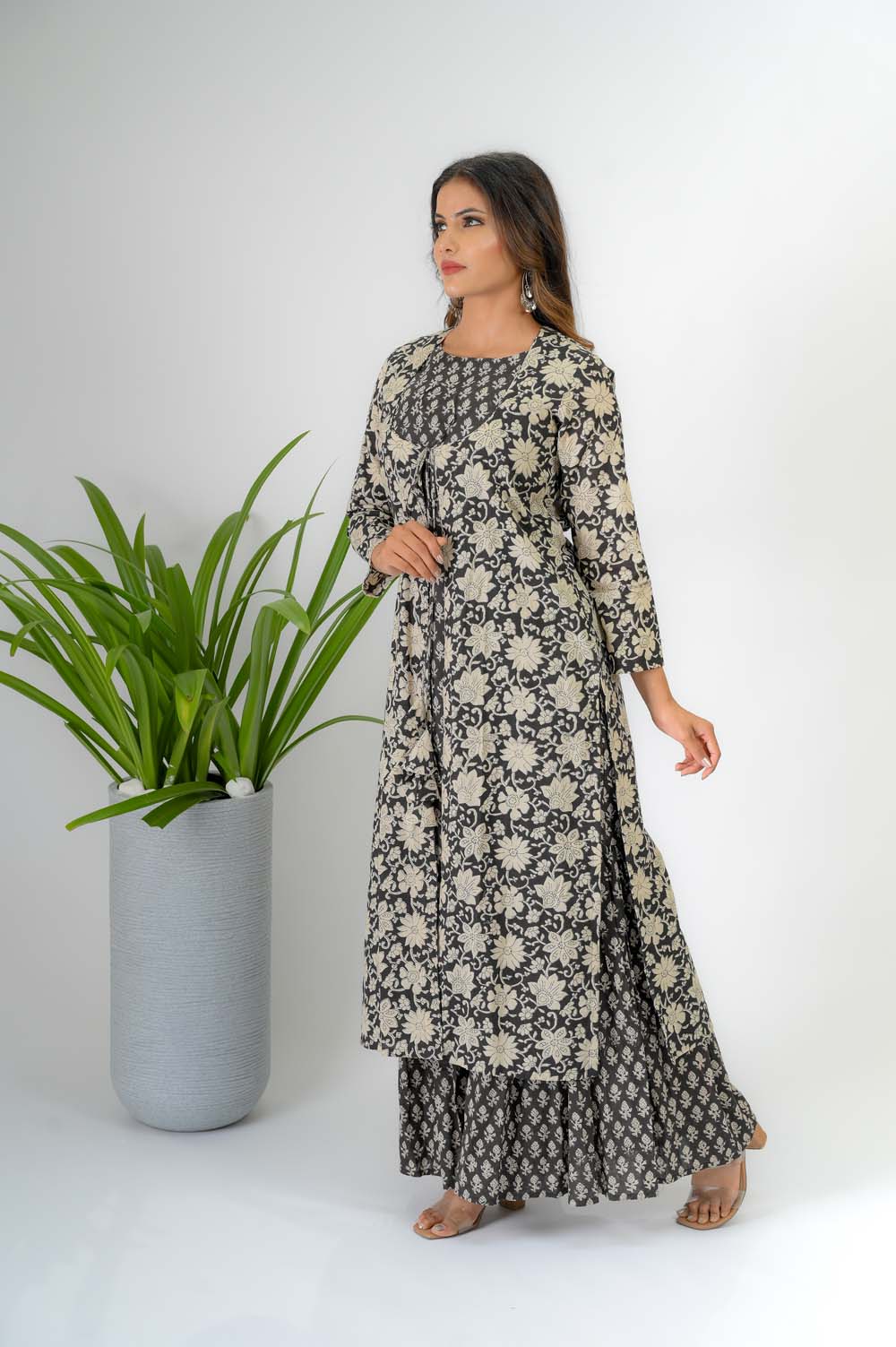 Black Hand Block Bagru Print Sharara Set with Kurta & Jacket - Side View | Oopnik