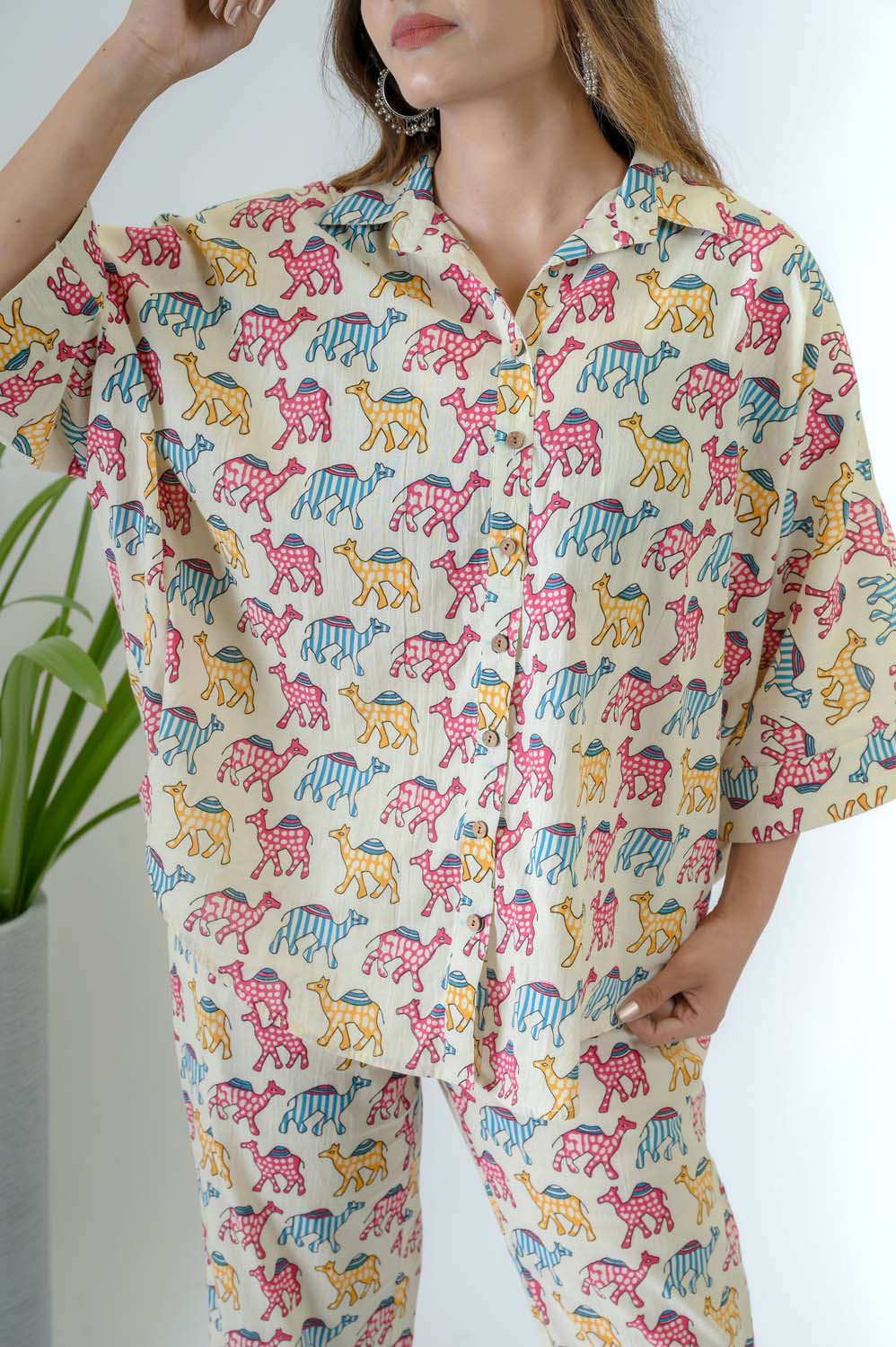 Cotton Printed Kimono sleeves Shirt Co-ord Set For Women - Closeup | Oopnik