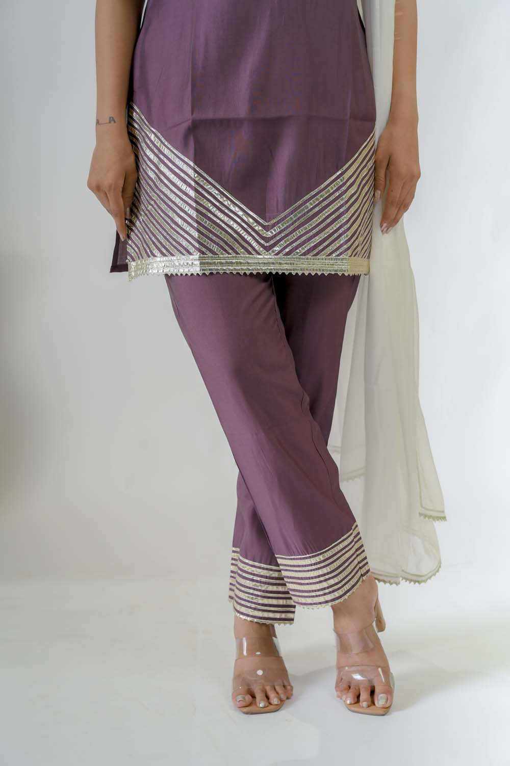 Dark Purple Silk Kurta Set for Women in Sleeveless Festive Wear - Bottom View | Oopnik