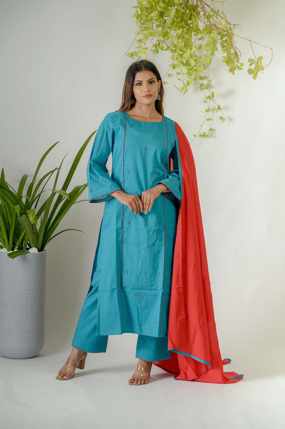 Blue Silk Kurta Set for Women with Silk Thread Embroidery - Front View | Oopnik