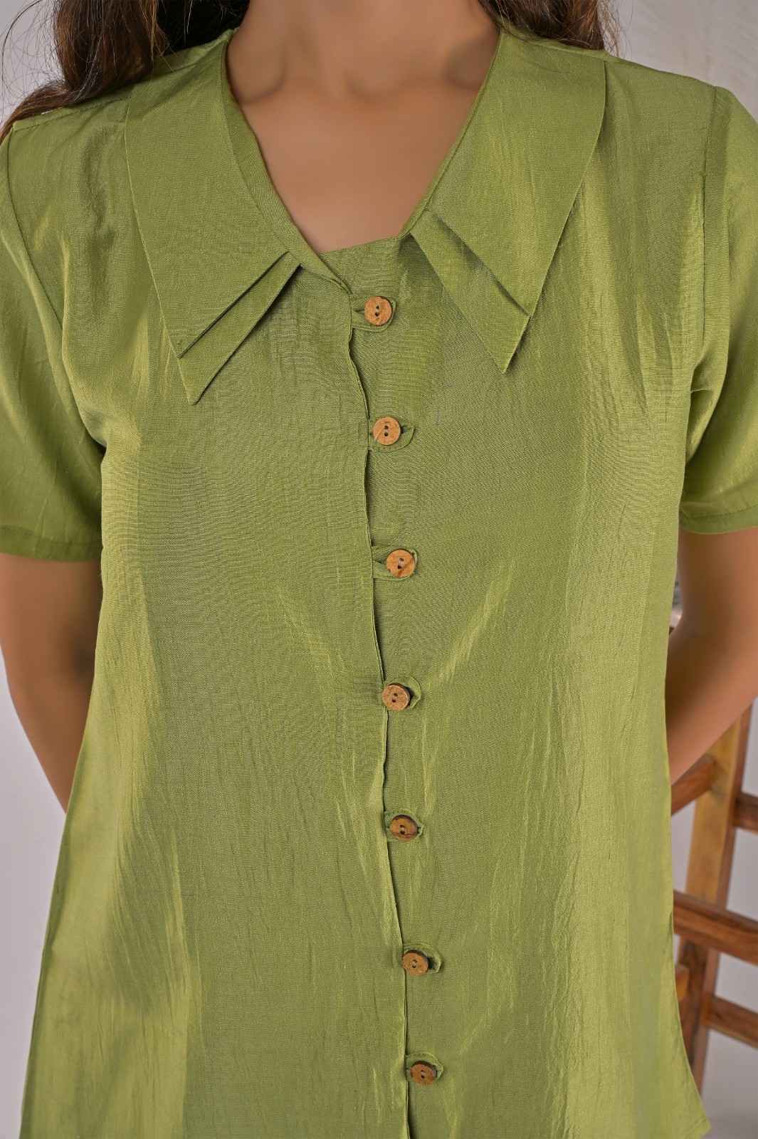 Green Crepe Formal Shirt For Women - Neck Design | Oopnik